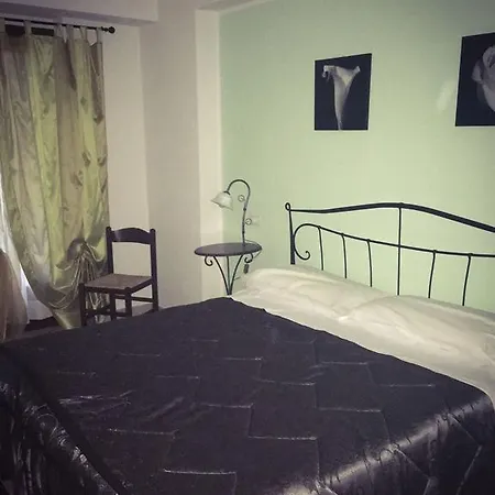 Il Castello Апартаменты Pescina